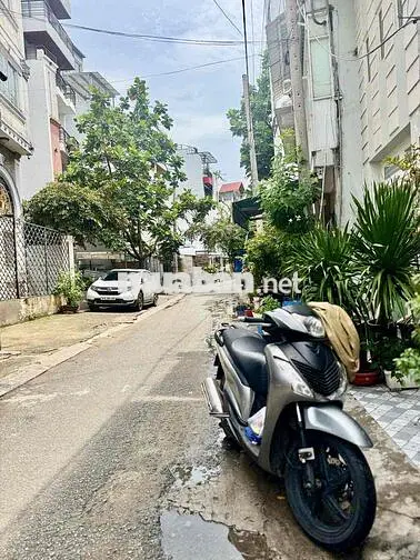 nhà mt hẻm xe hơi - 3pn - 4wc - phù hợp kdoanh or ở - 5 lầu - 18tr