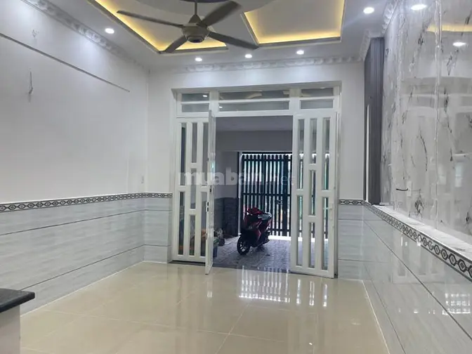 Nhà MT đường Liên Khu 16 - 18, DT 4x19m, 3.5 tấm, giá 18 triệu/tháng