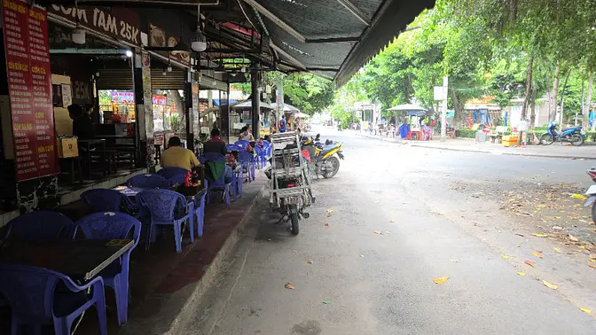 Sang lại quán cơm cơm tấm giá rẻ 