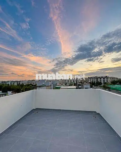 NHÀ MỚI 5 TẦNG CẠNH VẠN PHÚC CITY - sát Quốc Lộ 13 đang mở rộng