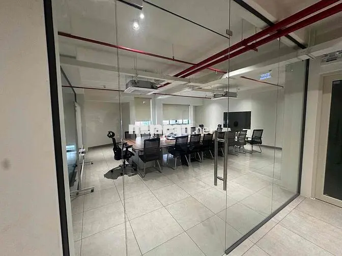CHO THUÊ TÒA NHÀ HOA LAN, PHÚ NHUẬN – 12x16M – THANG MÁY – GIÁ 149TR