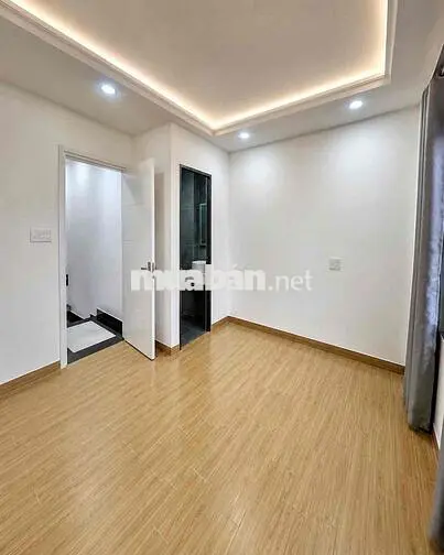 NHÀ MỚI 5 TẦNG CẠNH VẠN PHÚC CITY - sát Quốc Lộ 13 đang mở rộng