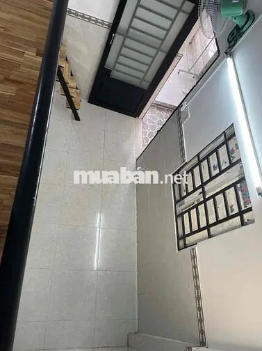 CHO THUÊ PHÒNG GÁC CỬA SỔ GẦN VHU HUIT AEON MALL TÂN PHÚ TÂN BÌNH