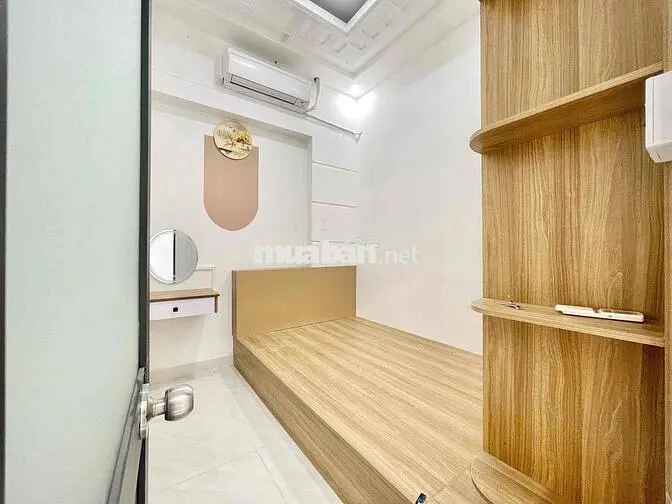 2PHONG NGỦ - BAN CÔNG - FULL NỘI THẤT - CỬA SỔ TRỜI
