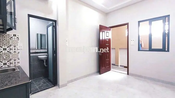 PHÒNG MỚI ĐẸP Q8 – CÓ BẾP RIÊNG – WC RIÊNG – MÁY LẠNH – DỌN VÀO Ở NGAY