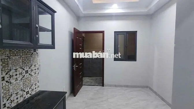 PHÒNG MỚI ĐẸP Q8 – CÓ BẾP RIÊNG – WC RIÊNG – MÁY LẠNH – DỌN VÀO Ở NGAY