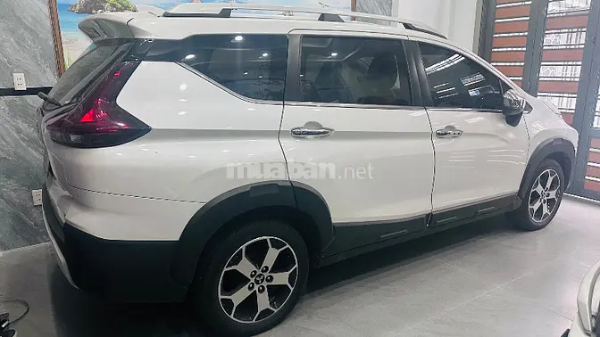Cần bán Xpander Cross còn mới 99%