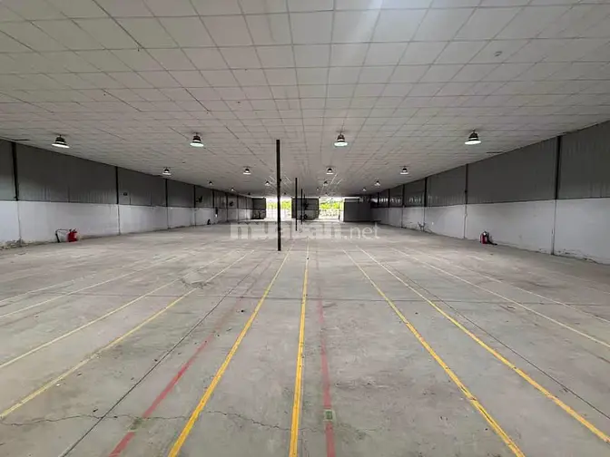 Cho thuê nhà xưởng 1800m2 vừa hết hạn hợp đồng tại thạnh lộc quận 12