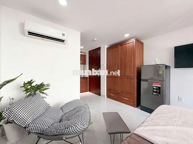 CỬA SỔ BAN CÔNG 3 PHÚT ĐI SÂN BAY - CHO THUÊ NGẮN HẠN DÀI HẠN FULL NT