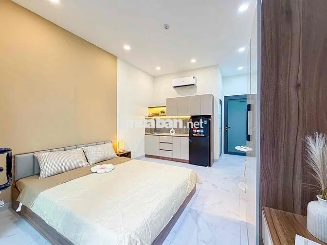 CHO THUÊ PHÒNG BAN CÔNG 30M2 - NỘI THẤT TIỆN NGHI NGAY TRUNG TÂM Q10