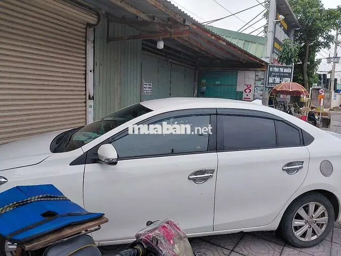 Toyota Vios 1.5G CVT 2016Trắng