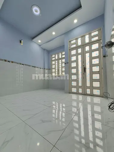 CHỈ 4 TỶ 750 TRIỆU  BÁN NHÀ 2 MẶT TIỀN HẺM F3 LẠC LONG QUÂN QUẬN 11
