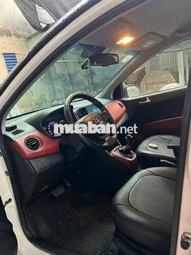 Hyundai Grand i10 2019 Số tự động Trắng
