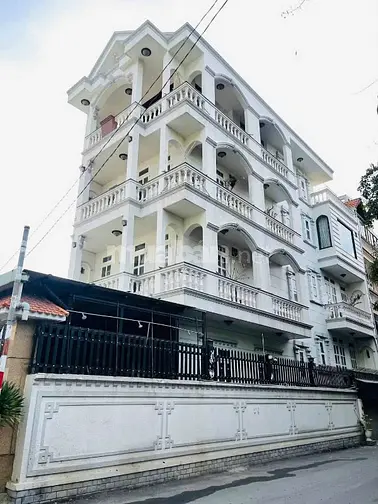 Bán nhà 496/ Dương Quảng Hàm, P.6, Gò Vấp: 6 x 19, giá 23tỷ.