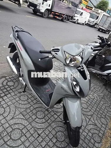 Vision 2024 bánh lớn.BS:59LA-22304,xe đẹp.áo keo
