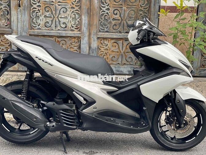 Yamaha NVX 155cc Trắng giấy tờ đầy đủ