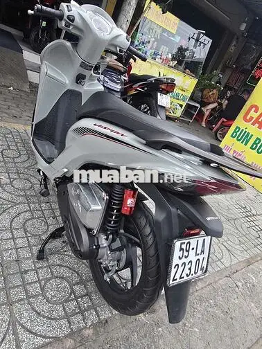 Vision 2024 bánh lớn.BS:59LA-22304,xe đẹp.áo keo