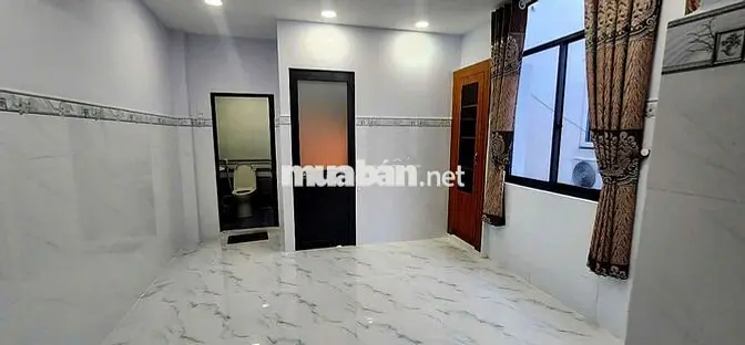 cho thuê nhà đg.lạc long quân.p10.tân bình