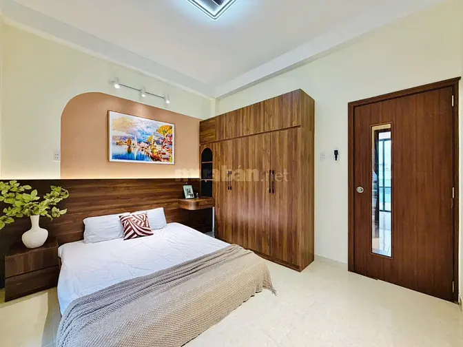 ⭐️Xe hơi để trong nhà 3 lầu Cao cấp 2 mặt hẻm 5m Quang Trung, P8, Q.Gò