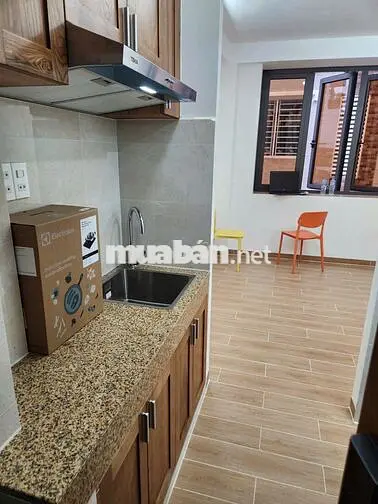 Căn hộ ban công 30m2 mới xây siêu sang, full NT, Trung tâm Q3, 7.5tr