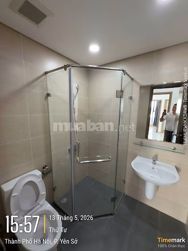 Cho thuê căn hộ Rose Town 79 Ngọc Hồi 3 ngủ 2wc đồ cơ bản dt 104m giá 