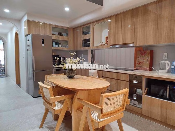Nhà Cấp 4 Gác Lửng 3PN 2WC – Sổ Hồng Riêng – Nhà Đẹp, Ở Ngay