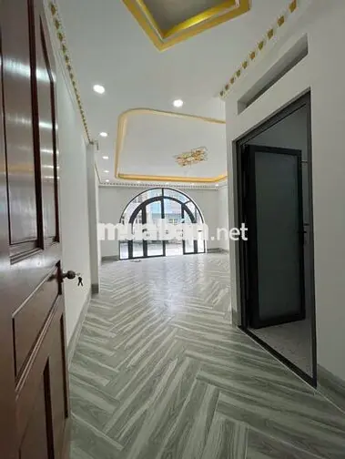 Cho thuê nhà MT 49A Lê Lai thông ra Hà Bá Tường Phường 12, Q.Tân Bình.