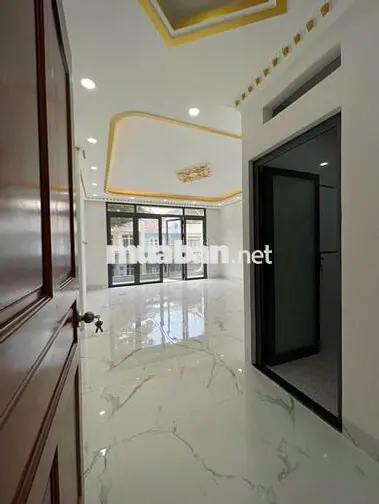 Cho thuê nhà MT 49A Lê Lai thông ra Hà Bá Tường Phường 12, Q.Tân Bình.