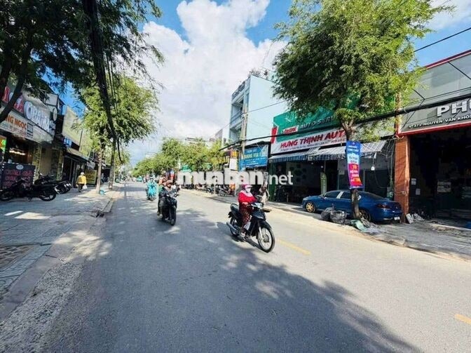 mặt bằng đẹp làm siêu thị đẹp hơn 