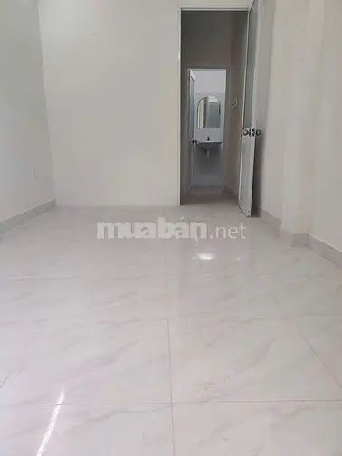 Nhà hẻm Trần Quang Khải dtsd 63m2 cho thuê nguyên căn