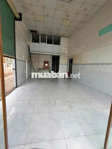 Cho thuê mặt bằng căn góc 2 mặt tiền Huỳnh Tấn Phát phường Tân Phú Quậ