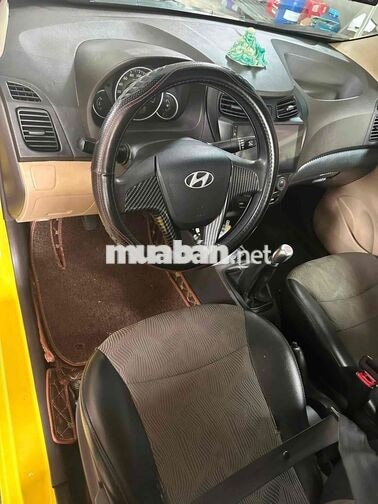 Hyundai Eon Số sàn Vàng 5 chỗ