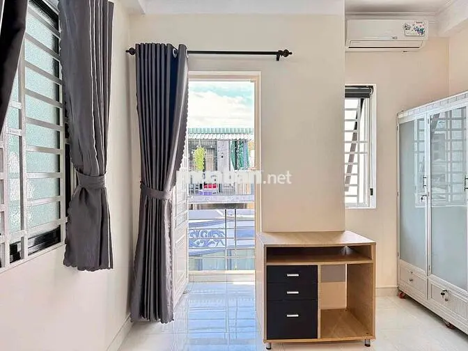 🐝 Căn Hộ Ban Công Tách Bếp-Full Nội Thất📍Gần Nguyễn Văn Trỗi