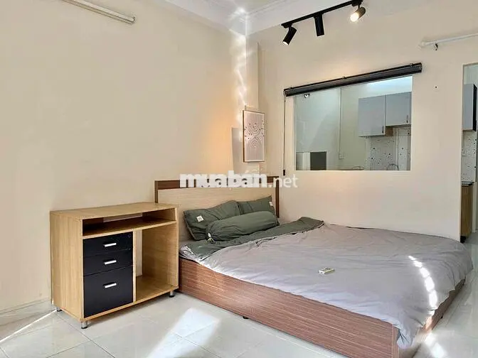 🐝 Căn Hộ Ban Công Tách Bếp-Full Nội Thất📍Gần Nguyễn Văn Trỗi