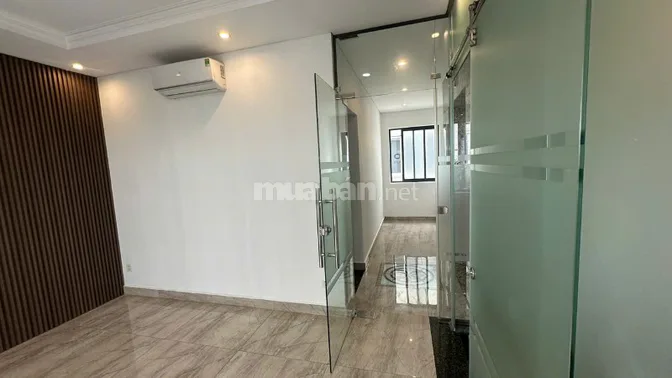 Cho thuê tòa nhà văn phòng 7 tầng, 112m², 1 hầm, mặt tiền đẹp Cát Lái 
