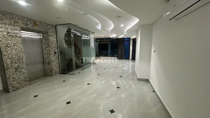 Cho thuê tòa nhà văn phòng 7 tầng, 112m², 1 hầm, mặt tiền đẹp Cát Lái 