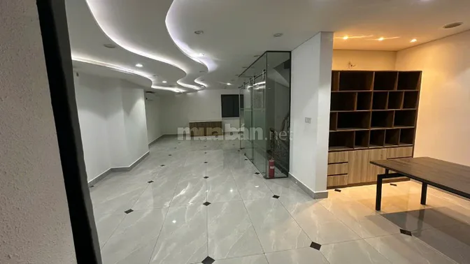 Cho thuê tòa nhà văn phòng 7 tầng, 112m², 1 hầm, mặt tiền đẹp Cát Lái 