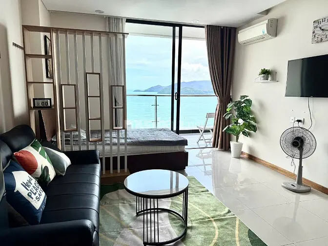 Bán căn hộ biển Maple Tầng Cao View Biển quảng trường biển Nha Trang 