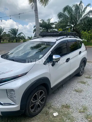 Bán xe Xpander Cross 2021 màu trắng