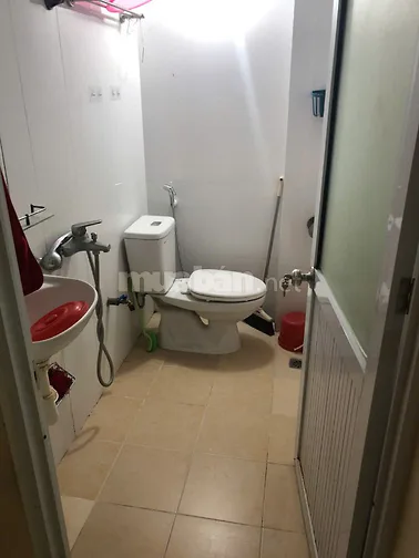 Cho thuê phòng tầng 3 rộng 26 m2