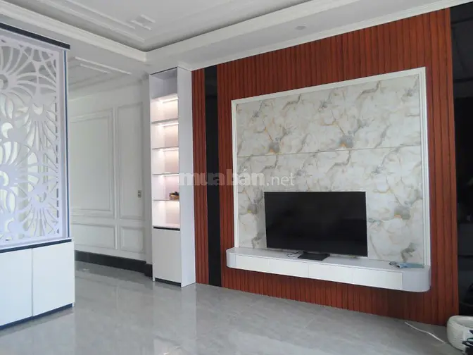 Nhà phố Sài Gòn 75m2 sổ hồng sẵn giá chỉ 1 tỷ 139 triệu.