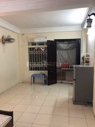 Cho thuê phòng tầng 3 rộng 26 m2