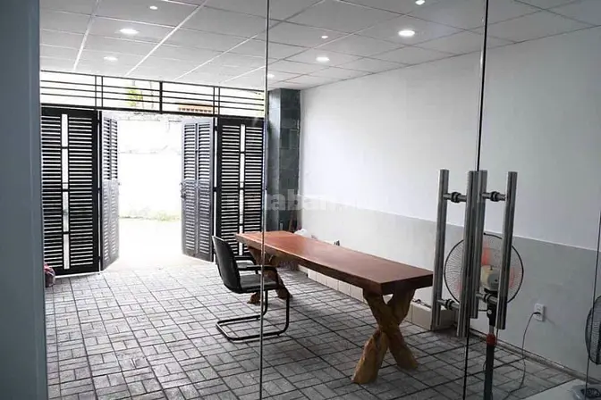 Cần Bán Nhà Trung Tâm Tp THủ Đức ( Cũ)