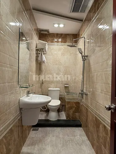 Cần Sang Nhượng Khách Sạn HoLa Cần Thơ