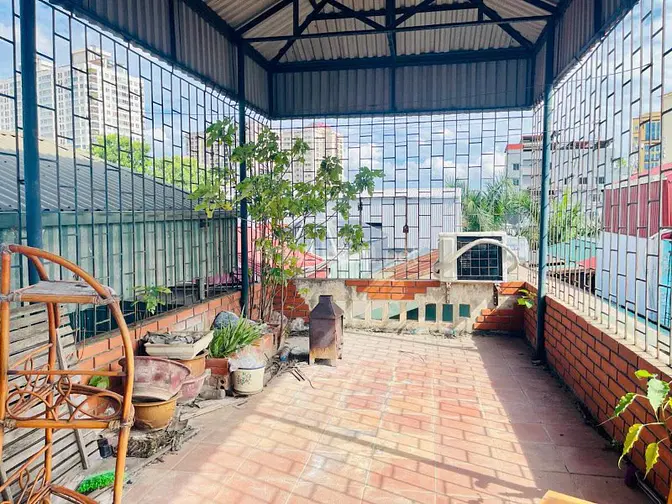 Nhà phố Phương Mai, phường Kim Liên 6 tầng giá nhỉnh 7 tỷ.