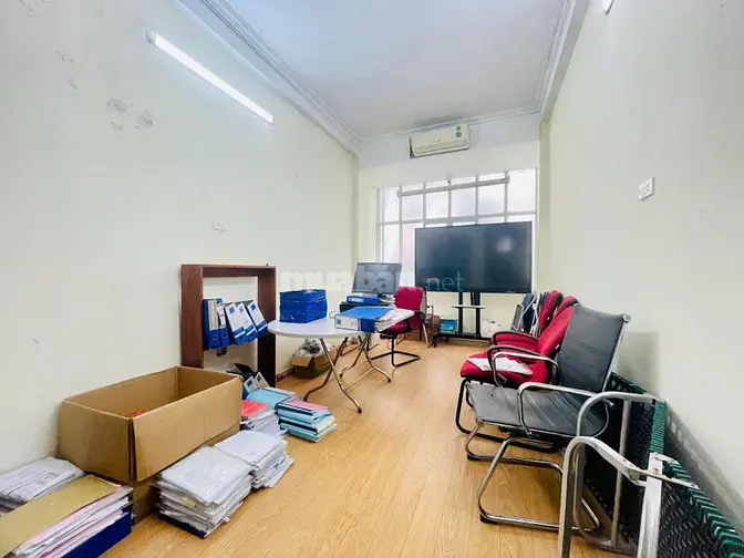 Nhà phố Phương Mai, phường Kim Liên 6 tầng giá nhỉnh 7 tỷ.