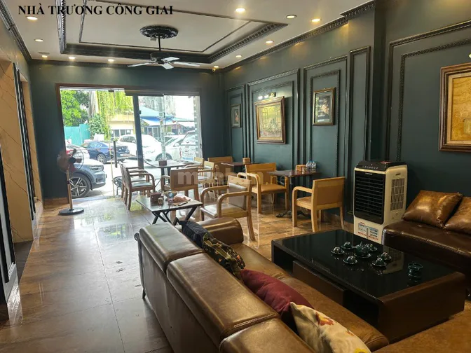 Cho thuê mặt bằng kinh doanh mặt đường Trương Công Giai và Giải Phóng