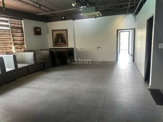 Cho thuê mặt bằng kinh doanh mặt đường Trương Công Giai và Giải Phóng