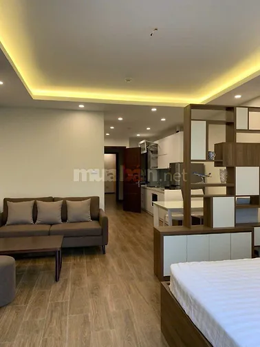 Cho thuê căn hộ dịch vụ tại toà nhà 33 Phó Đức Chính Trúc Bạch Ba Đình