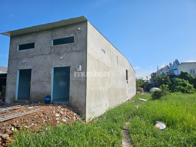 Cho thuê lâu dài nhà nguyên căn DT 3x12 có gác lững 3x6m, oto tới nhà